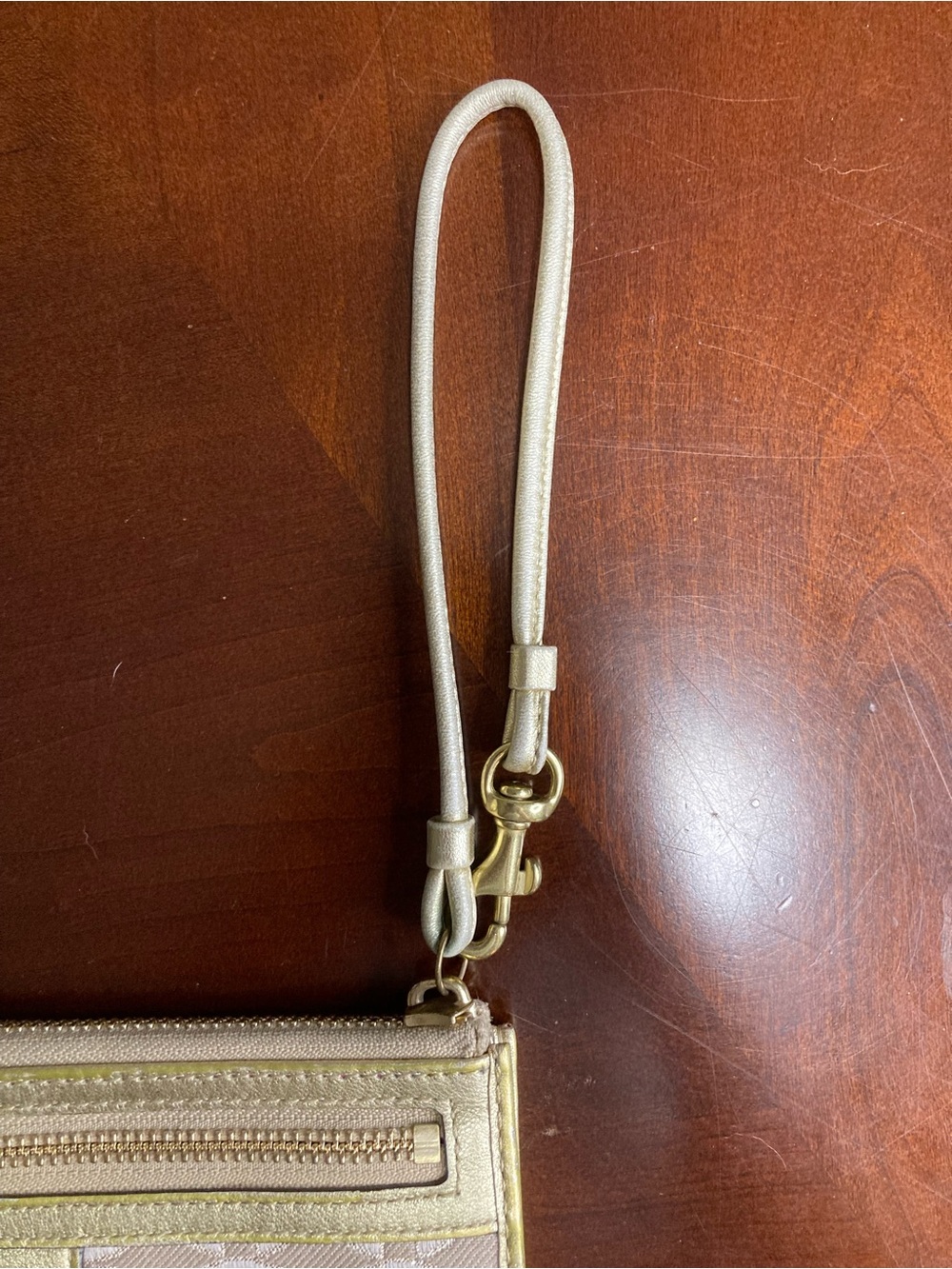 Coach Julia Op Art Zip Wristlet/Wallet. Khaki Beige & Gold Canvas Leather EUC - Picture 5 of 16